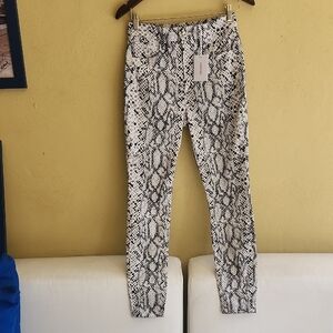 Good American Monochrome Snakeskin Pants